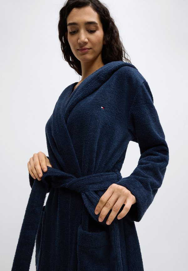 Tommy Hilfiger ESSENTIAL FLAG EMBROIDERY HOODED BATHROBE