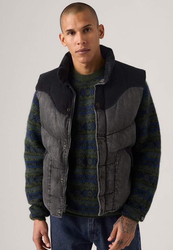 Levi's® WILD WEST
