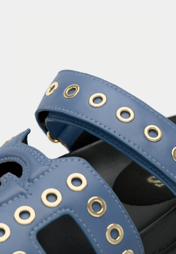 Guess FASHIE