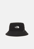 Schwarzer Bucket Hat aus wasserabweisendem Material mit breiter Krempe, auf der Vorderseite mit einem weißen Logo von "The North Face".