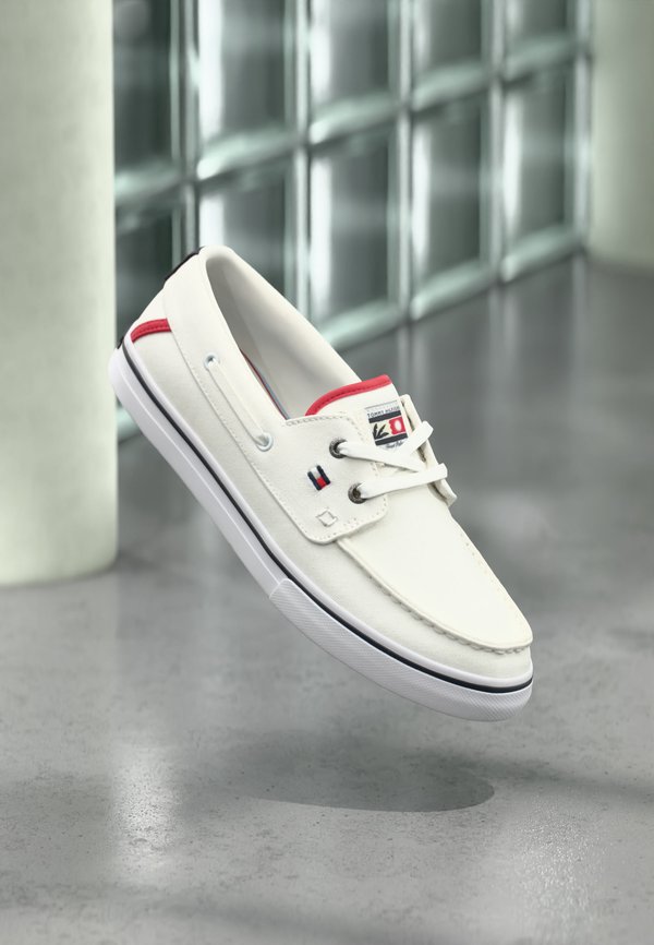 Tommy Hilfiger Boat shoes - red/white/blue