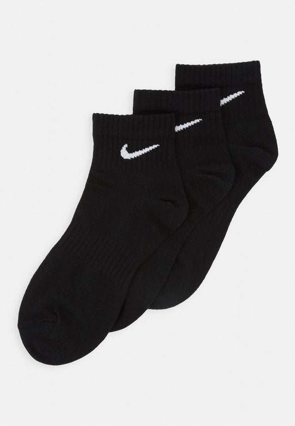 Nike Performance EVERYDAY LIGHTWEIGHT ANKLE UNISEX 3 PACK UNISEX - Sports socks - black/white