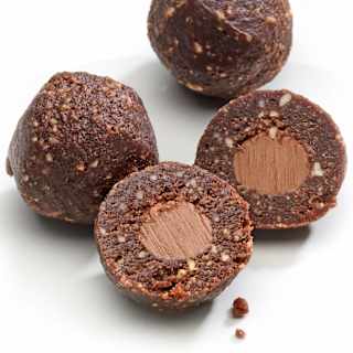 Bliss Balls, Nuss-Nougatfüllung dmBio