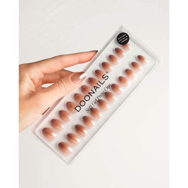 Künstliche Nägel, Soft Gel Press Ons Brownie Short Round Doonails