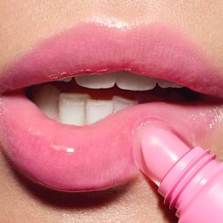 Lipbalm Glow Reviver Melting Cotton Candy Crush e.l.f. Cosmetics