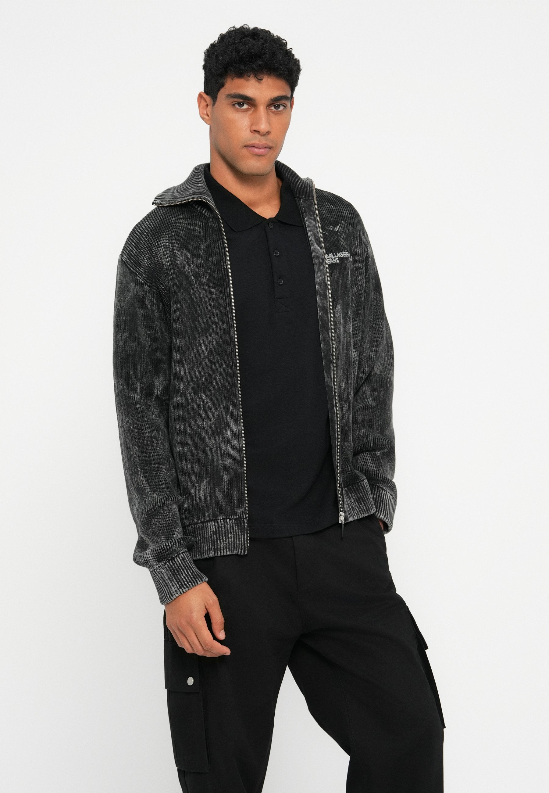 WASHED ZIP-UP Media 5