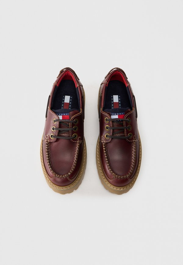 Tommy Jeans ARCHIVE LEATHER CLEAT BOAT SHOES