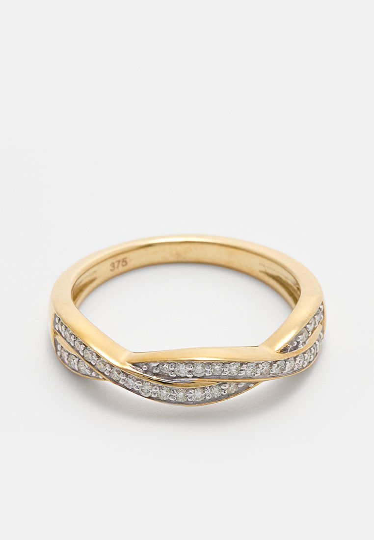 Revoni  0.27 CT DIAMOND