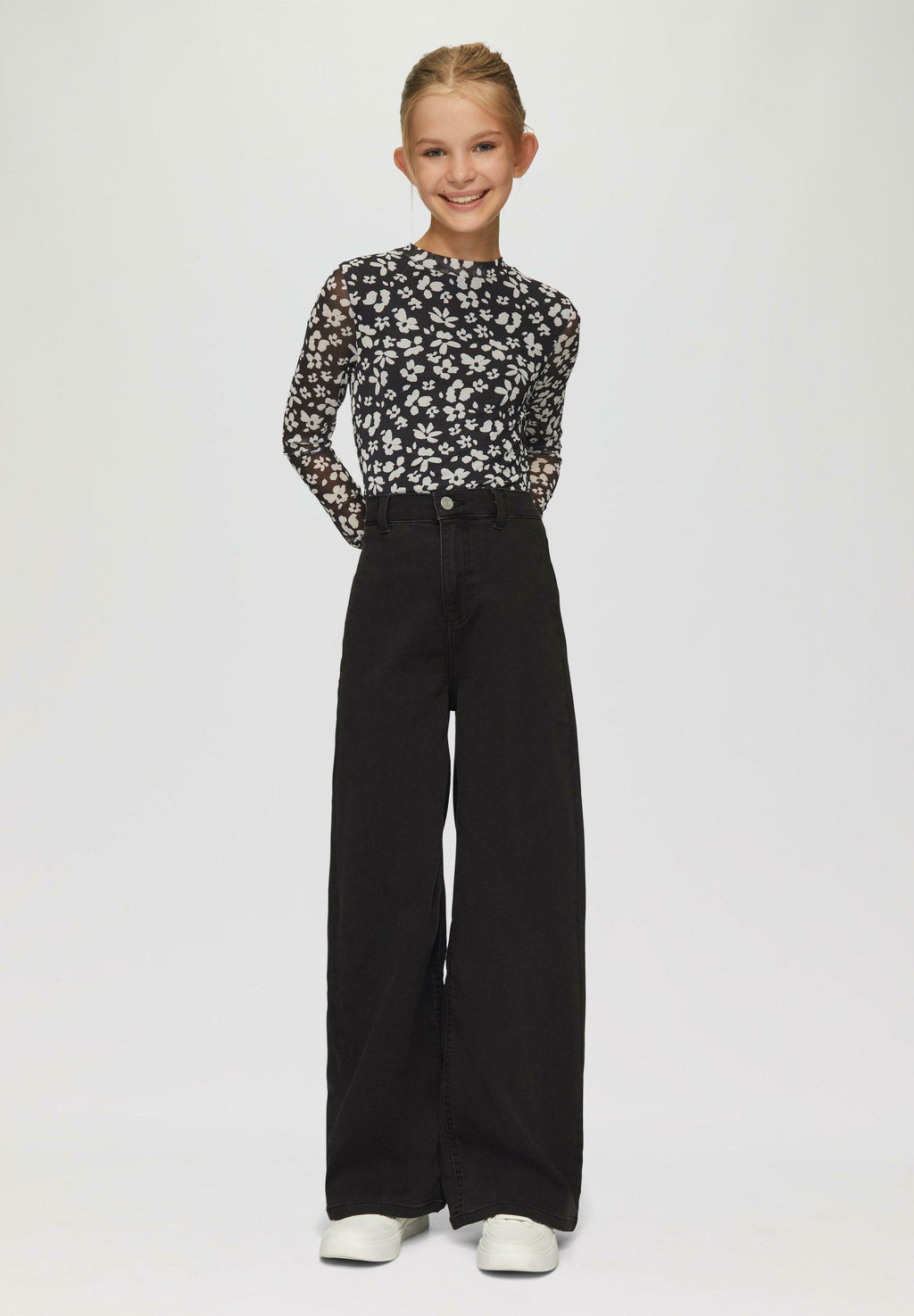 s.Oliver SUPER HIGH RISE WIDE LEG