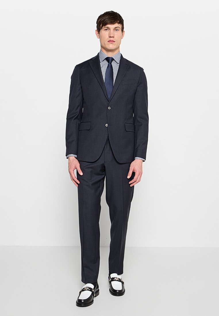 Michael Kors SLIM FIT