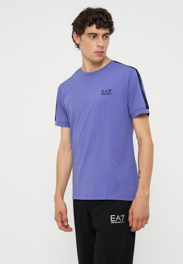 EA7 Emporio Armani