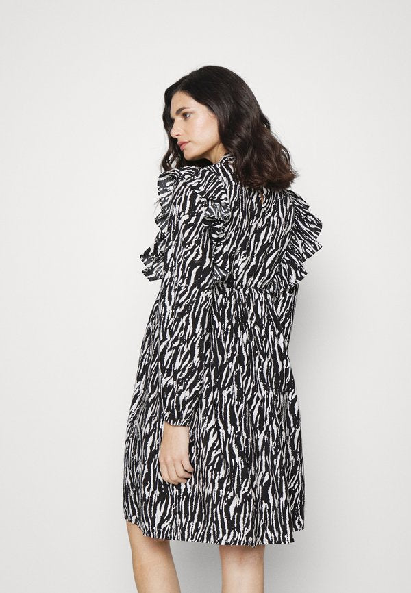 Pieces Maternity PMOLAIA DRESS