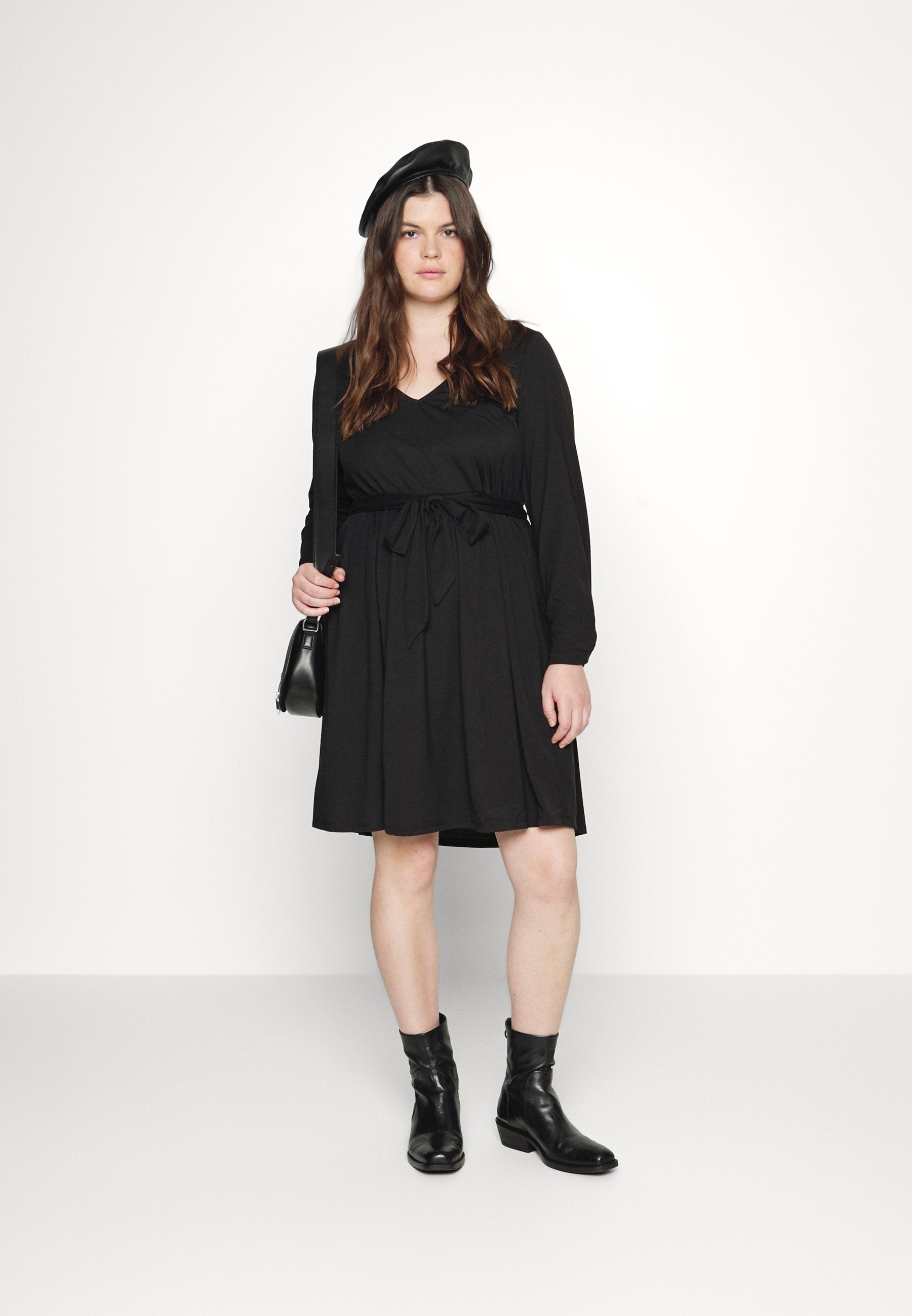EVOKED VILA VINIMO V NECK BELT DRESS
