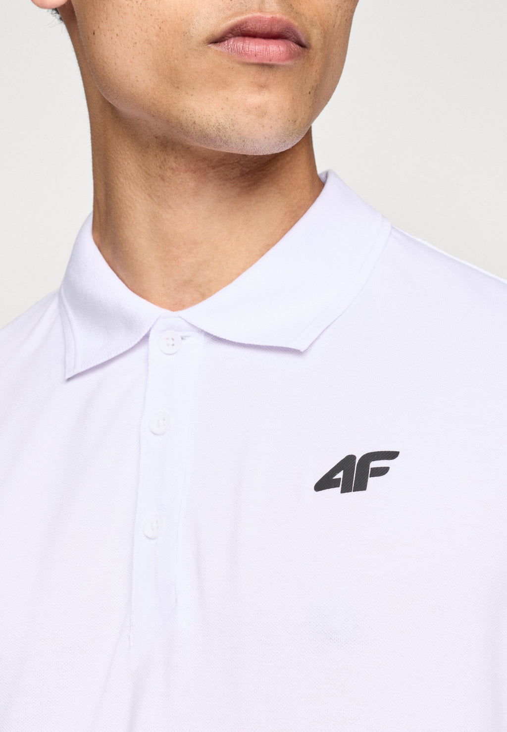 4F