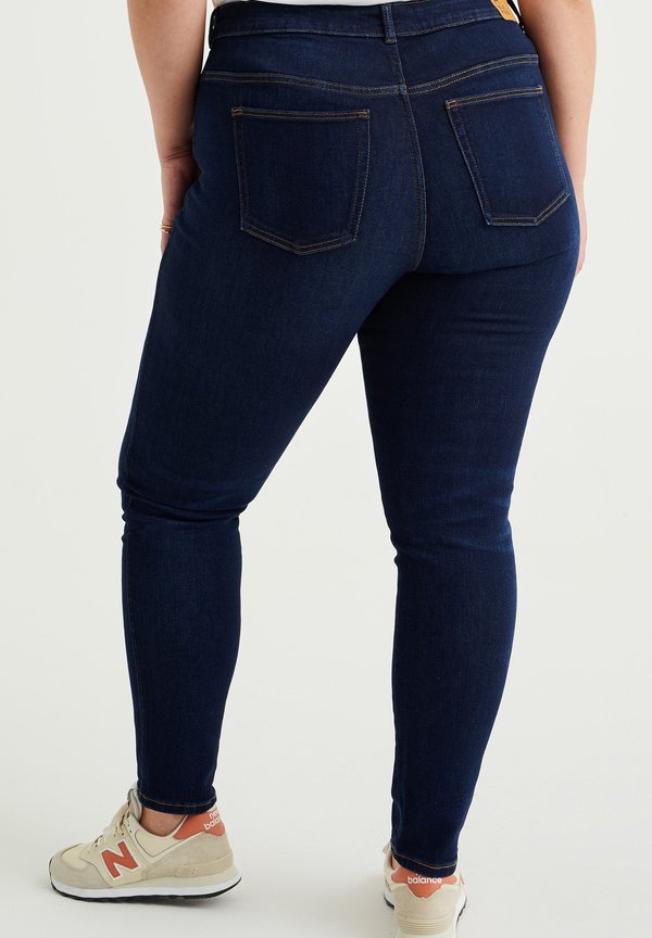 WE Fashion BLUE RIDGE CURVE
