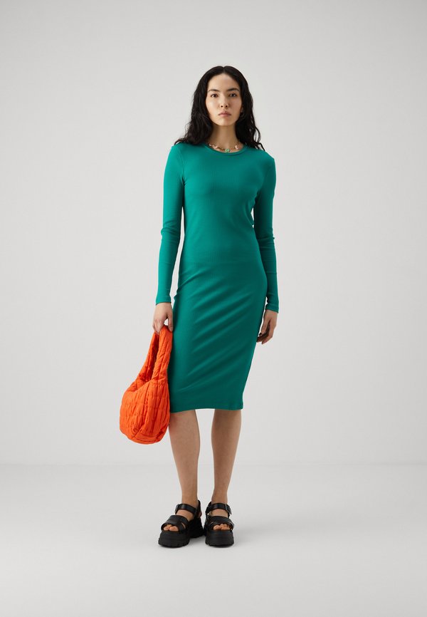 Vero Moda Tall VMLAVENDER O NECK DRESS