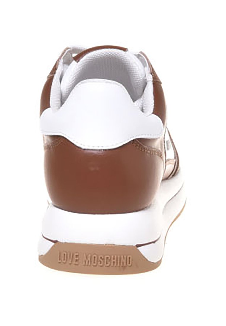 Love Moschino