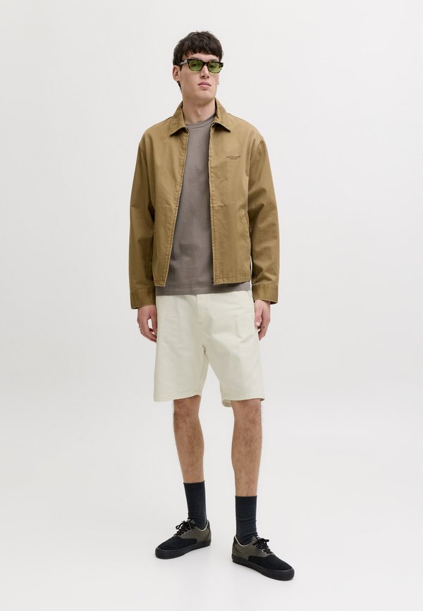 Jack & Jones Wide leg fit