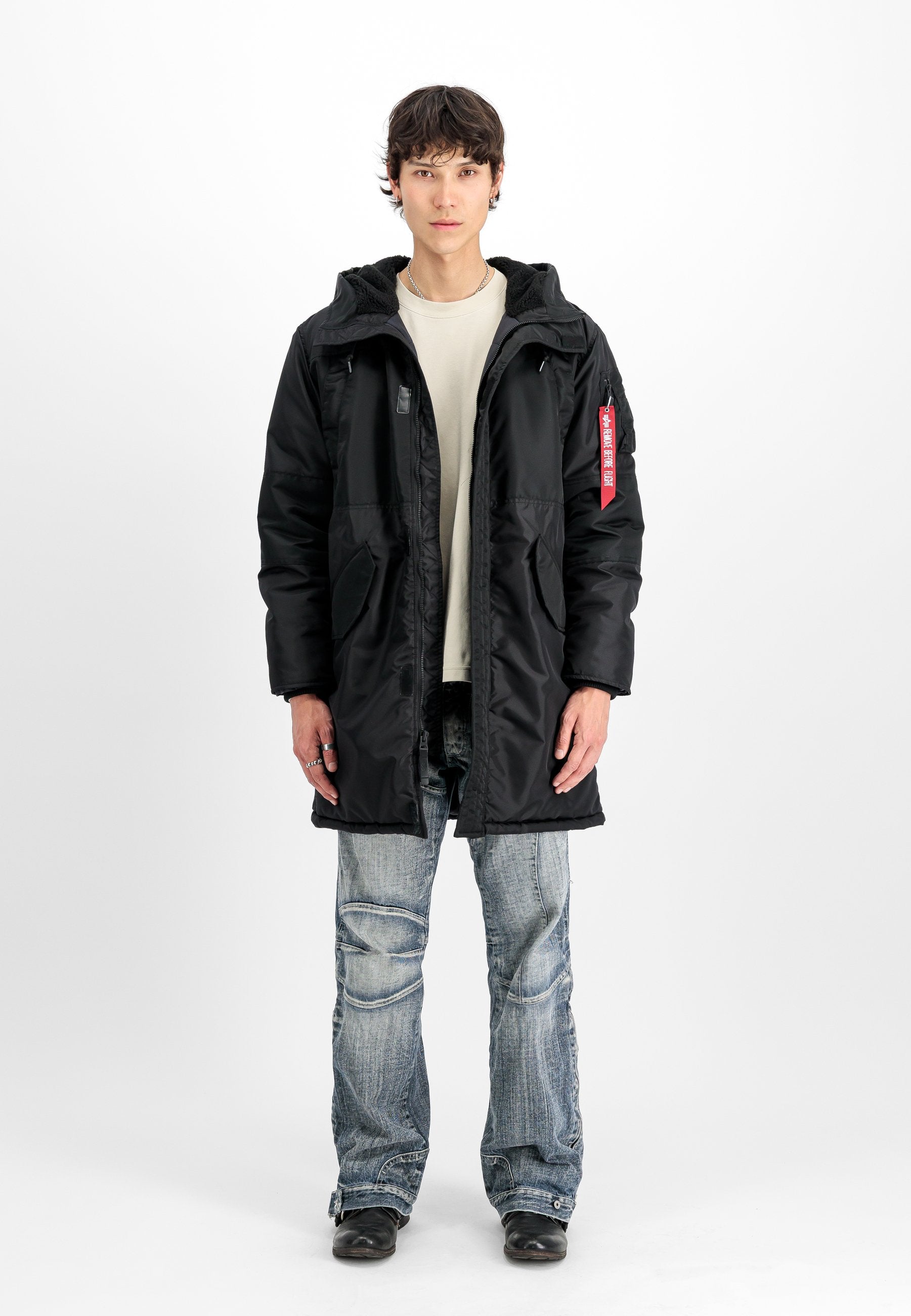 Alpha Industries FIELD