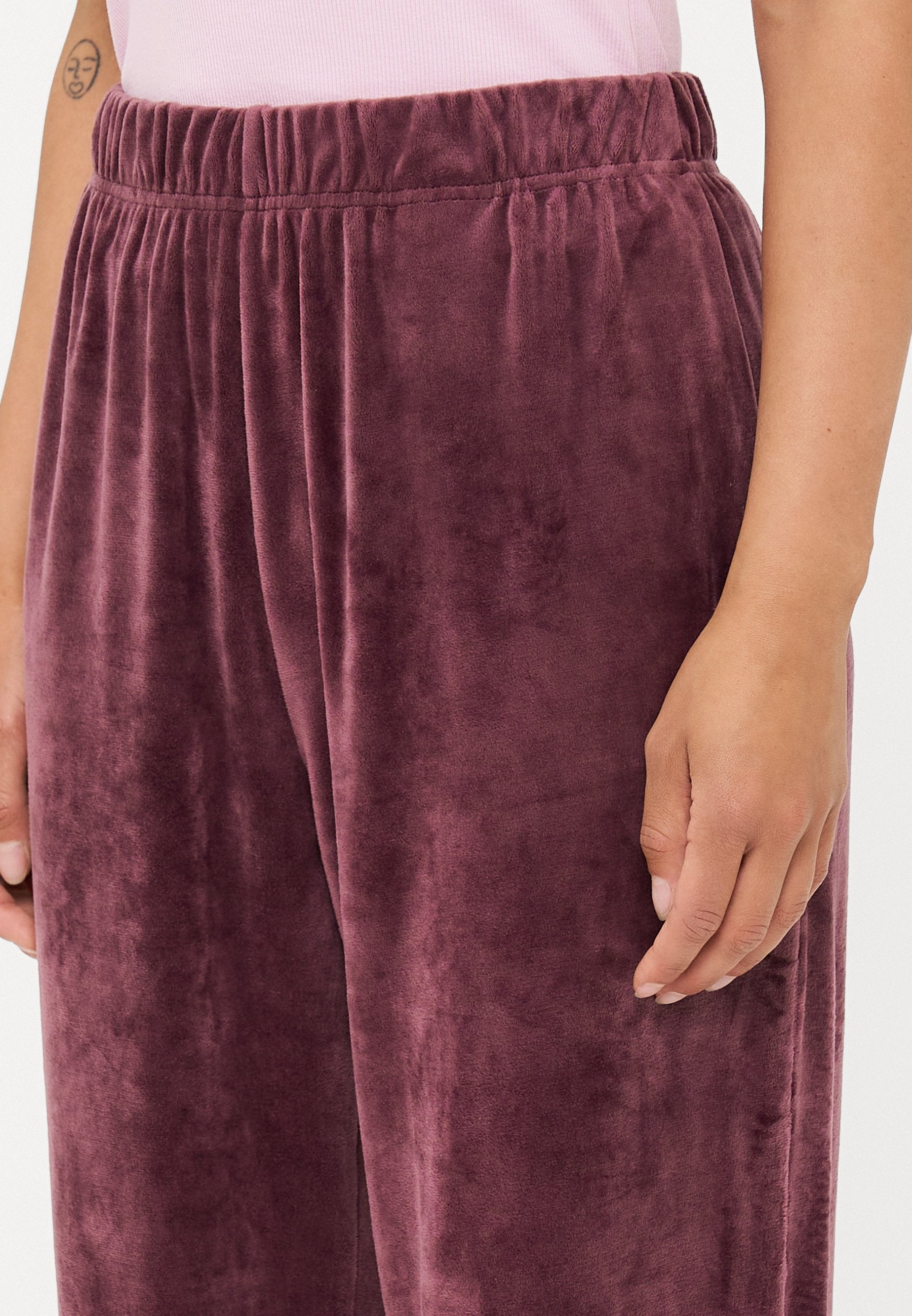 ONLY Petite ONLREBEL CUFF PANTS