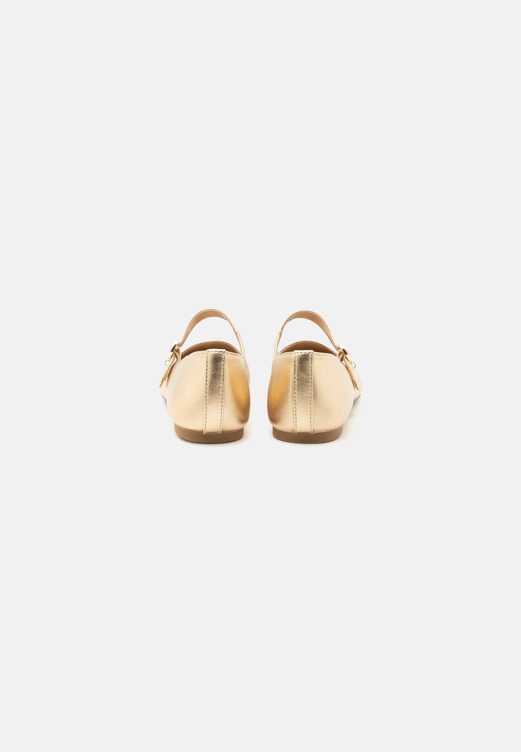 MICHAEL Michael Kors NELLIE FLEX