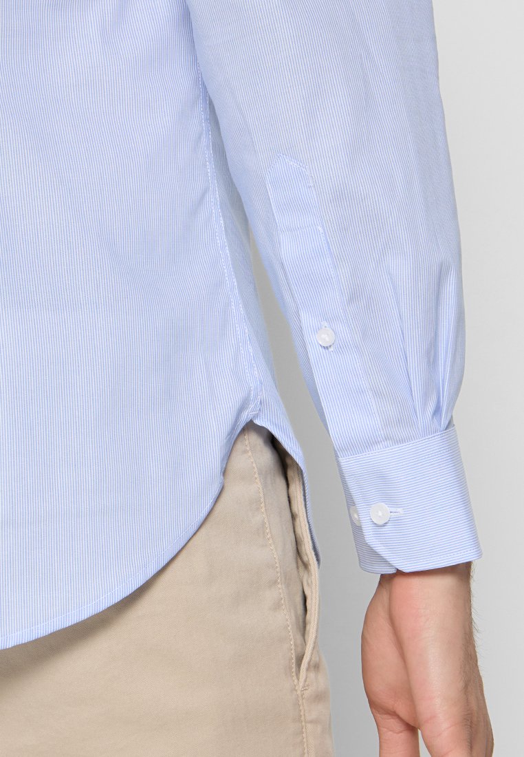 Michael Kors SLIM FIT
