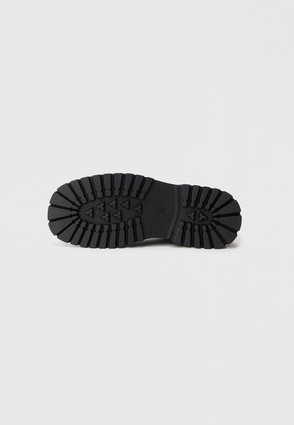 YOURTURN UNISEX