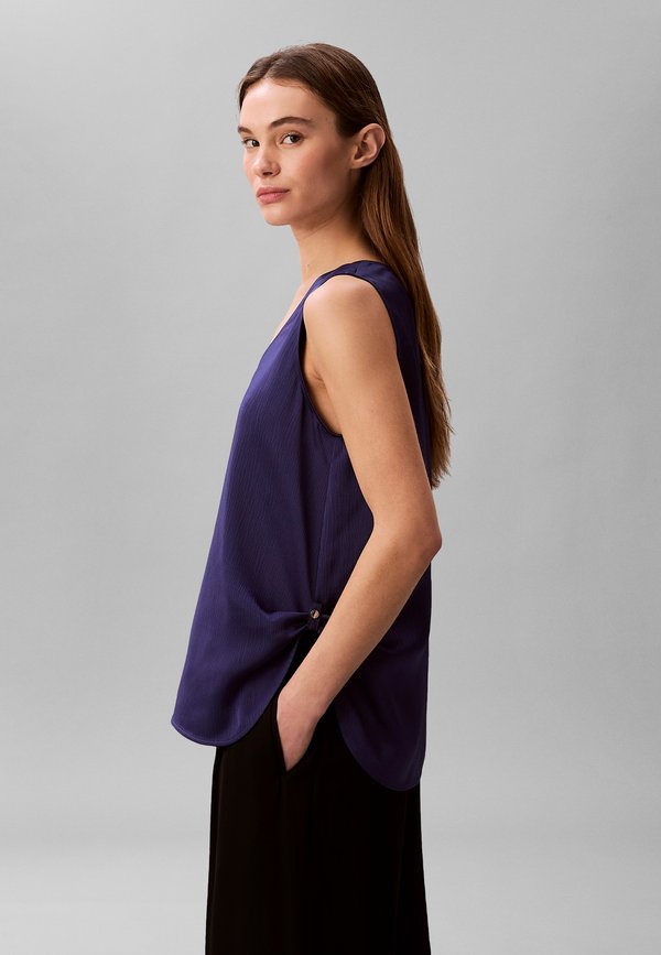 Calvin Klein HAMMERED TANK
