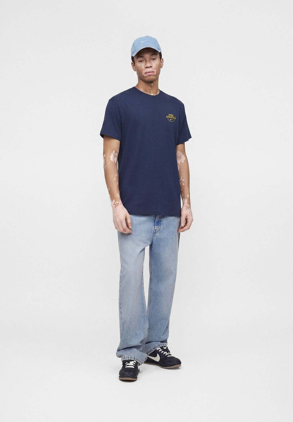 Nike Sportswear TEE UNISEX