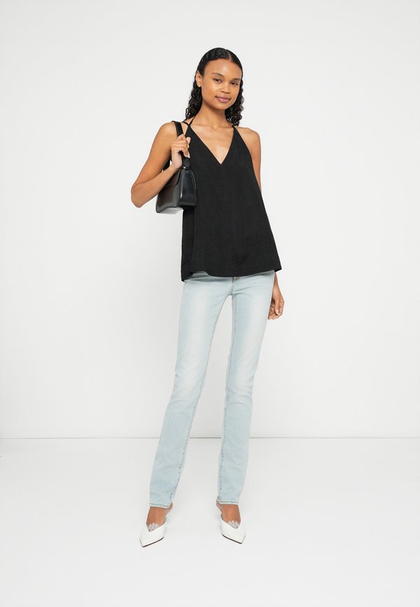 Armani Exchange