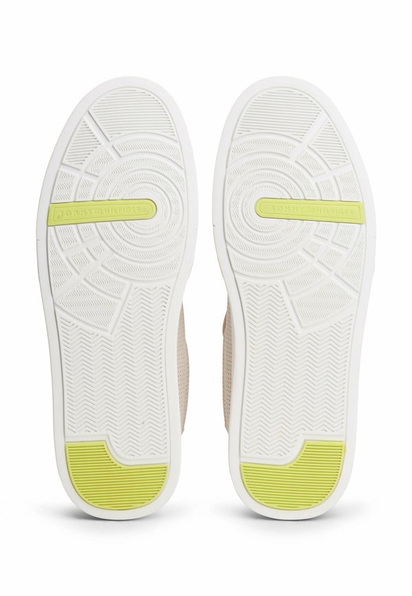 Tommy Hilfiger VENTILATION DETAIL COURT