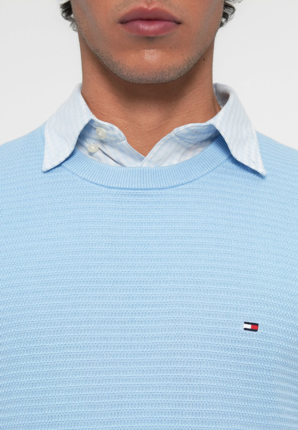 TEXTURED KNIT CREW NECK JUMPER Media 6