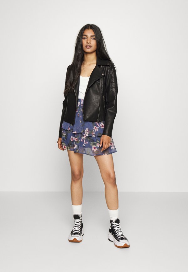 Vero Moda Petite VMWONDA SMOCK SHORT SKIRT