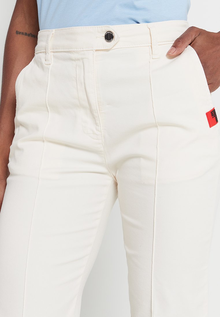 Love Moschino