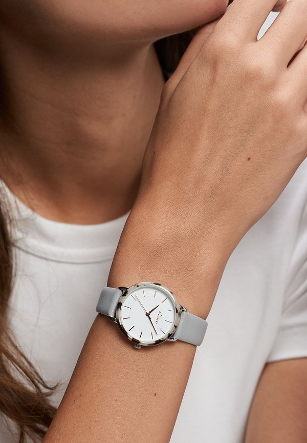 s.Oliver ACETATE CIRCLE - Watch - grau