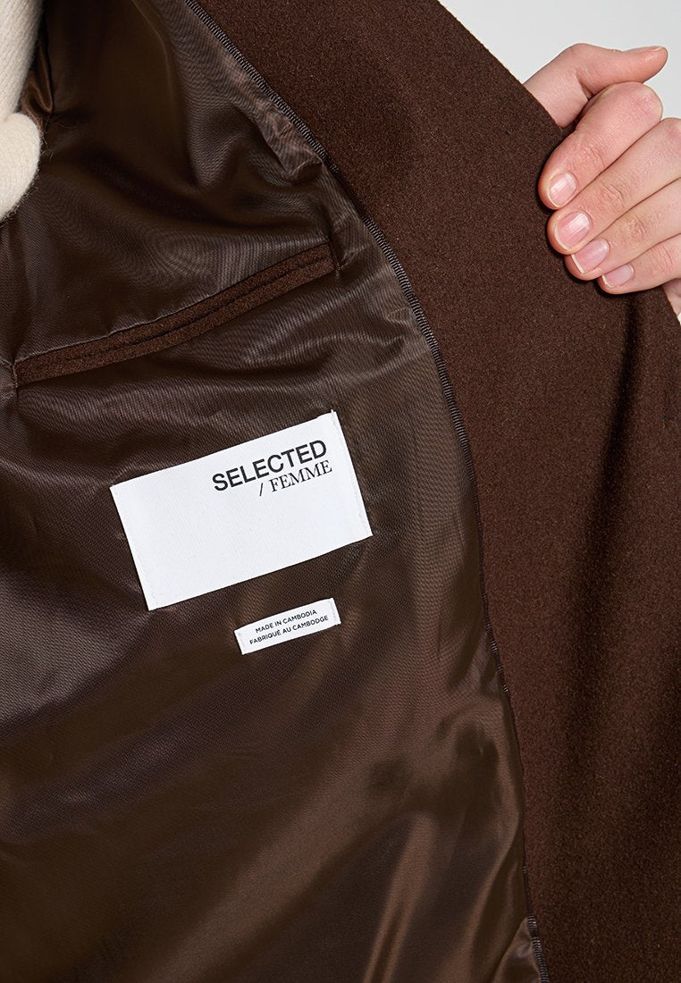 Selected SLFZLRELAX MARLIE