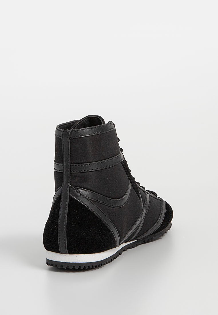 Jimmy Choo KATO