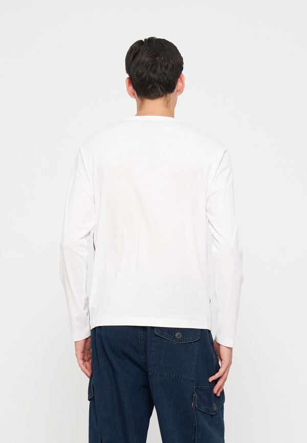 EA7 Emporio Armani