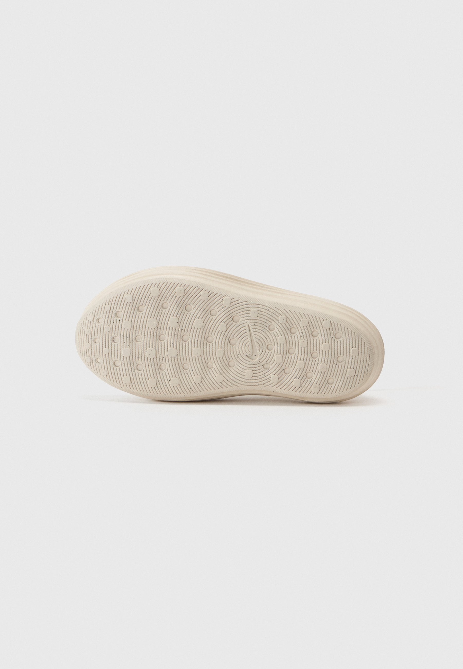 Nike Sportswear REACTX REJUVEN 8