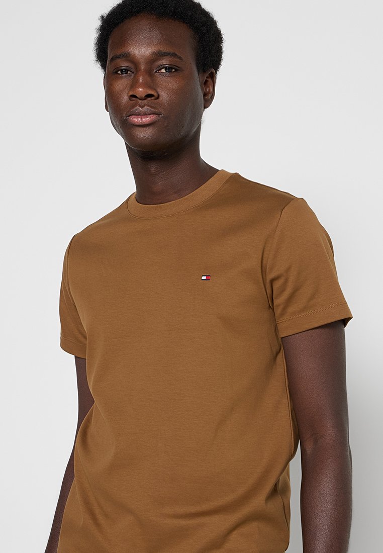 SLIM FIT Media 4