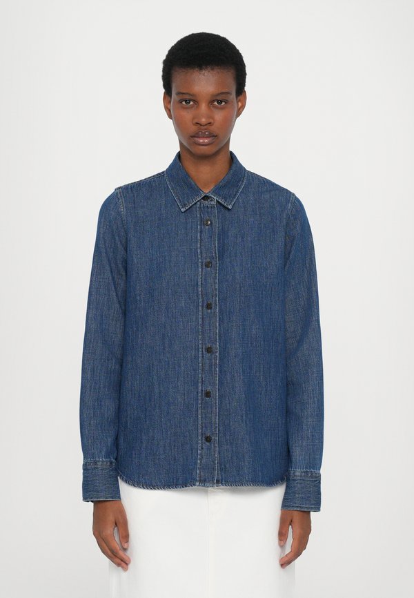 CLOSED CLASSIC SHIRT WITH STRAP DETAIL
