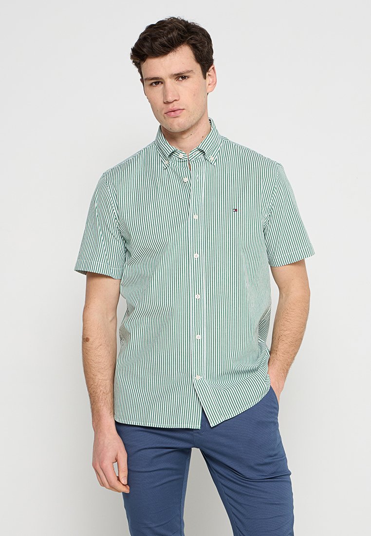 FLEX REGULAR FIT Media 1