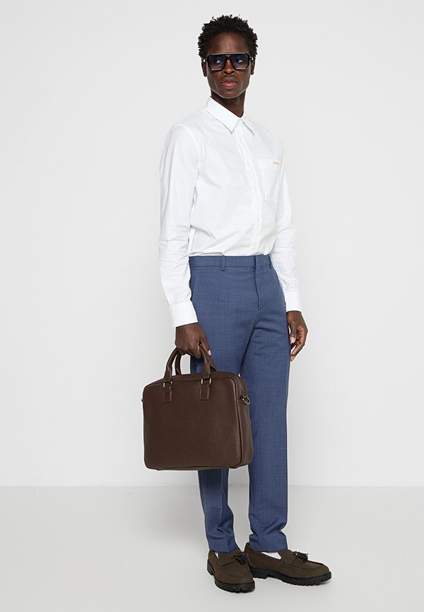 Calvin Klein SLIM FIT