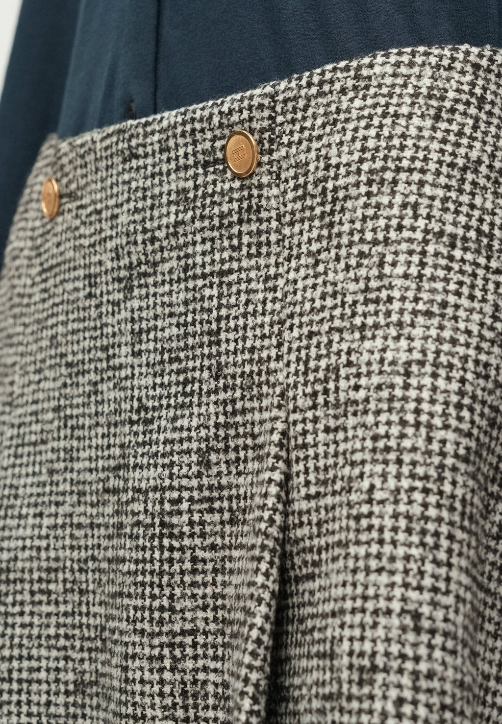 FESTIVE RELAXED HOUNDSTOOTH WOOL BLEND MINI SKIRT Media 6