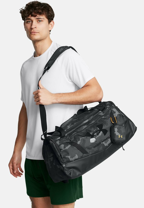 Under Armour UNDENIABLE 5.0 SMALL - Sports bag - black