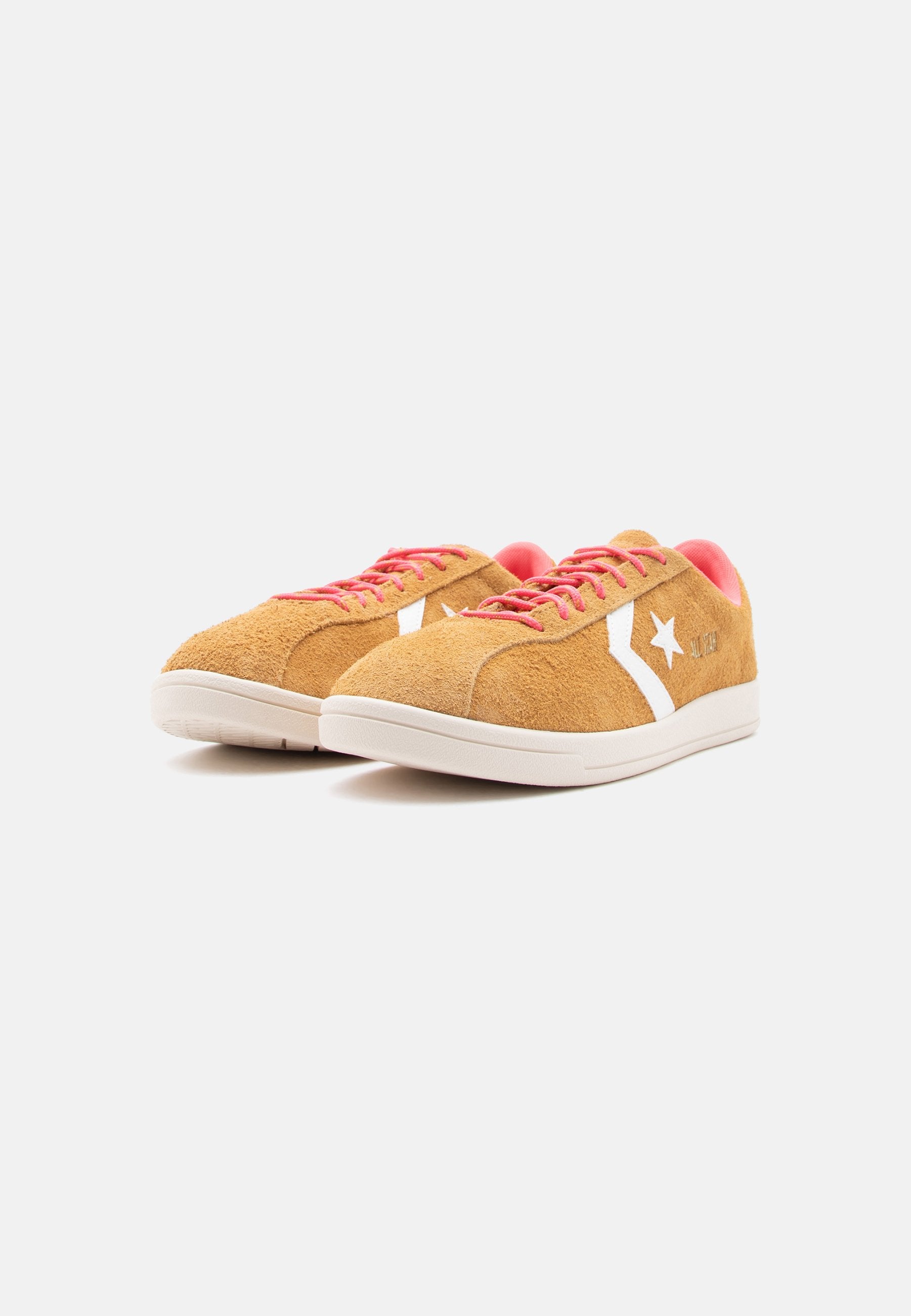 Converse ALL STAR CLASSIC TRAINER UNISEX
