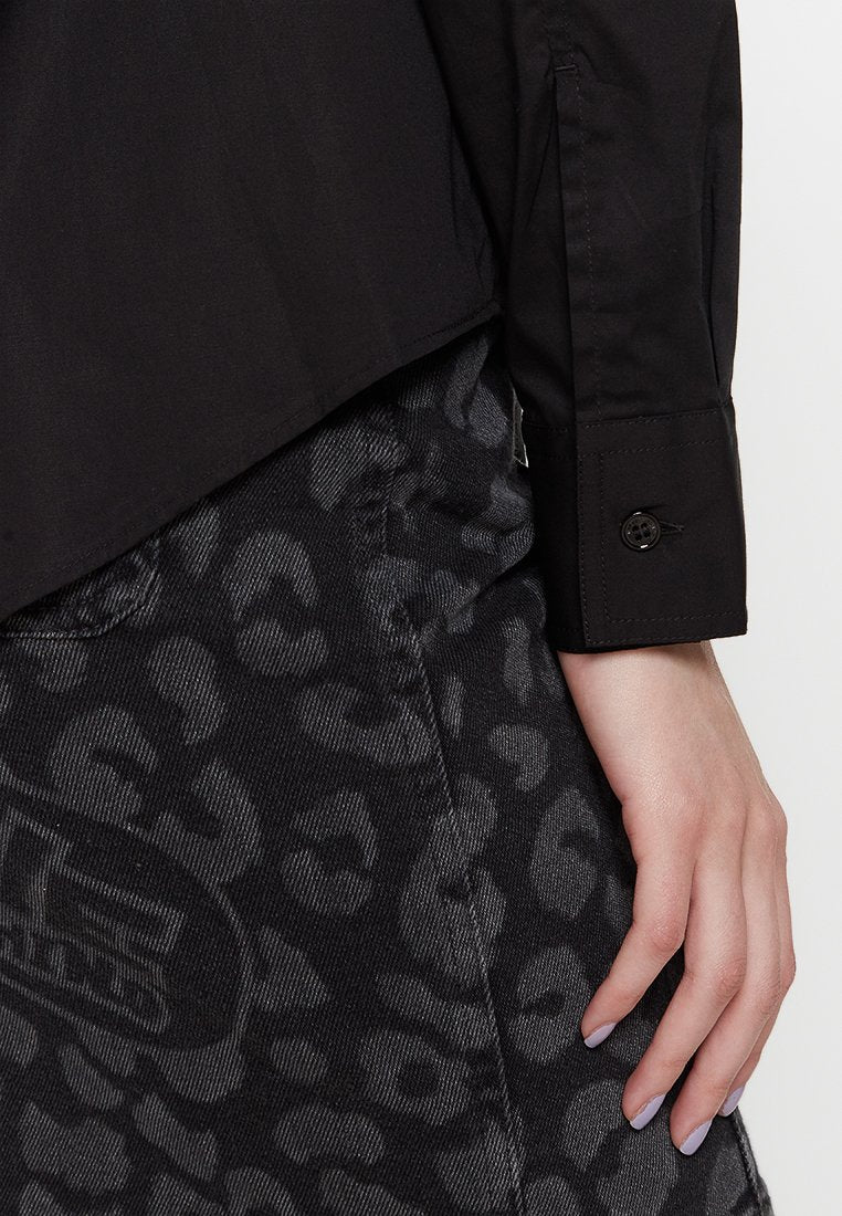 Love Moschino