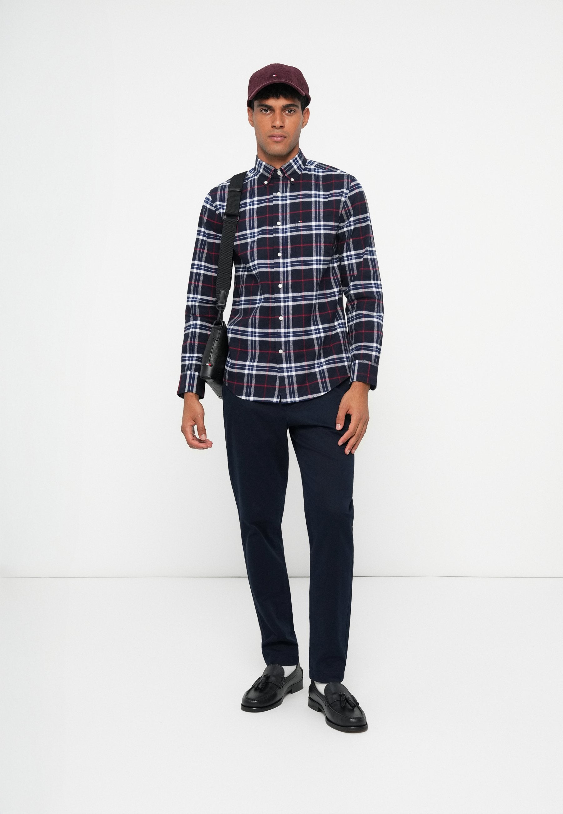CHECK SHIRT Media 2