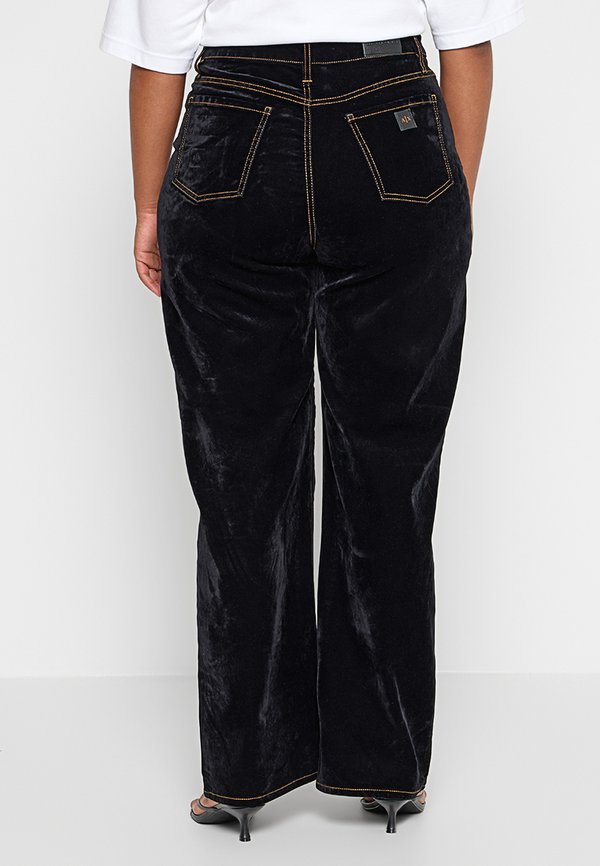 Armani Exchange