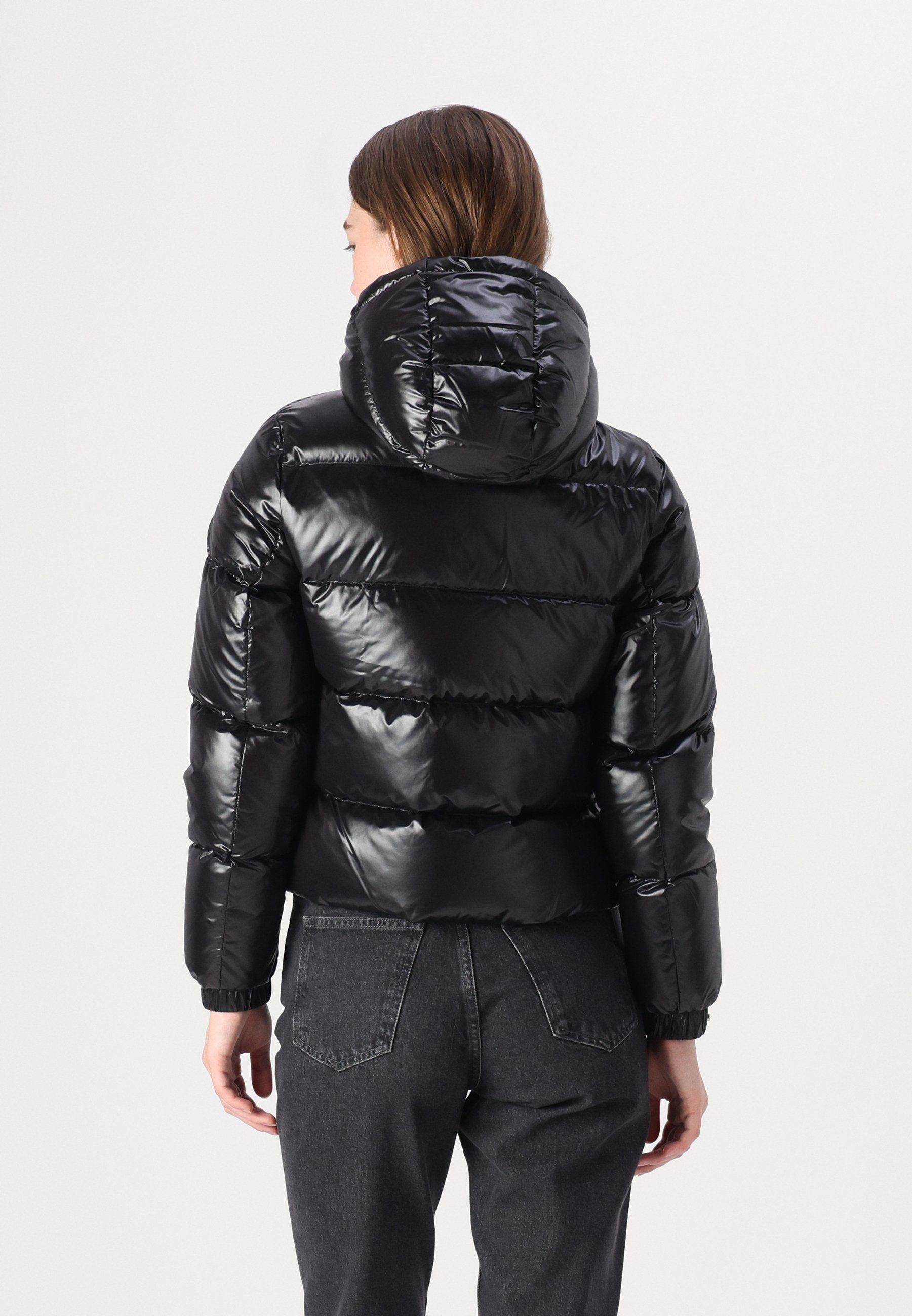 SHINE JACKET Media 4